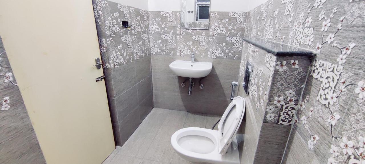 Suvarna Elite - Premium Apartment Hotel Мисор Екстериор снимка
