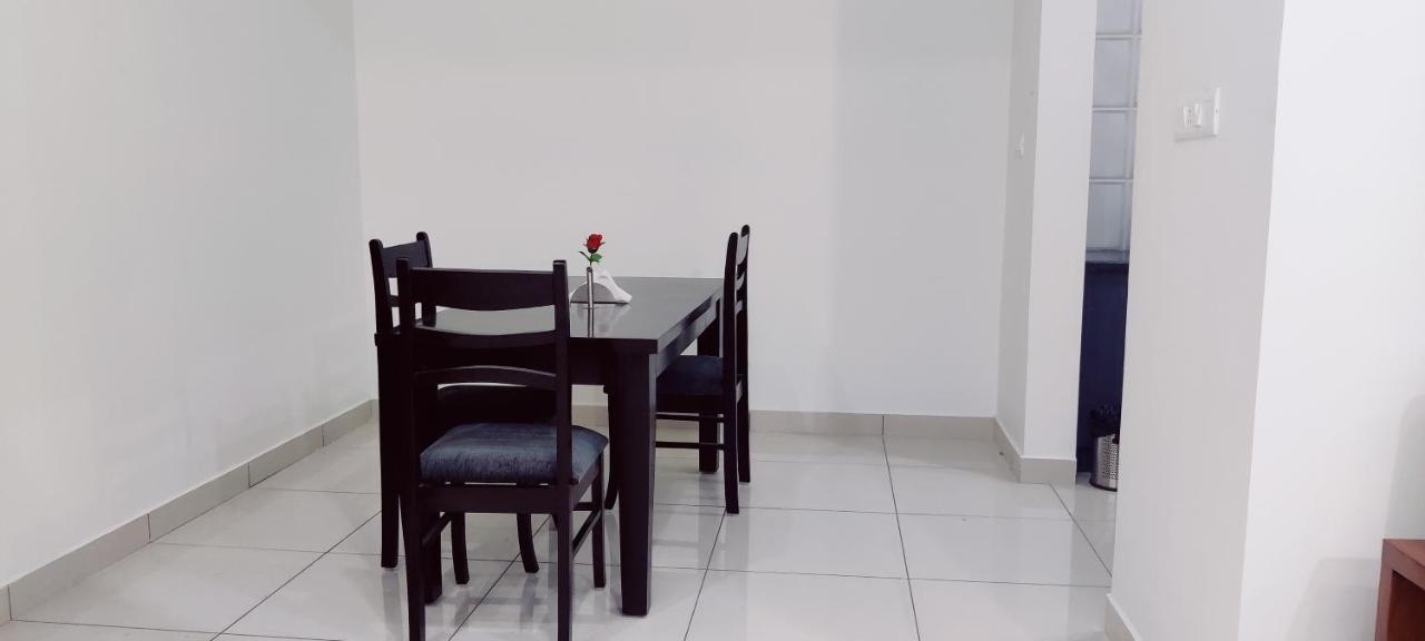Suvarna Elite - Premium Apartment Hotel Мисор Екстериор снимка